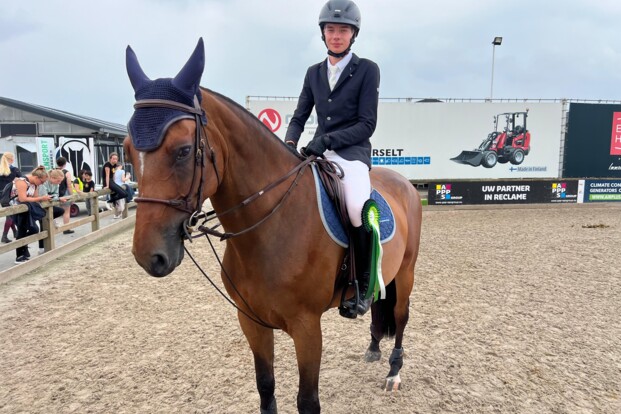 Jules Denutte en Thibeau Spits starten op het podium