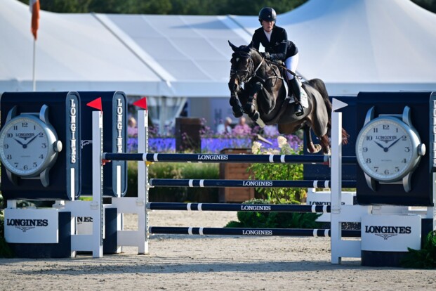 Nina McEvoy en Orange de Baugy springen overtuigend naar goud bij de 5-jarigen!