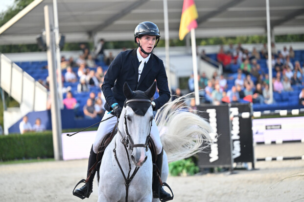 Transfernieuws ten huize Thibeau Spits