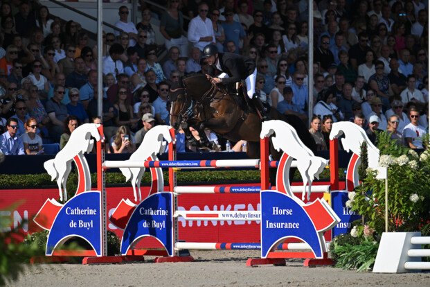 Pieter Devos schittert in de top 5 tijdens de CSI5* GP van Helsinki
