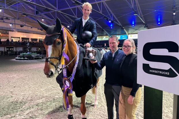 Gilles Thomas wint de CSI2* Grand Prix van Lier