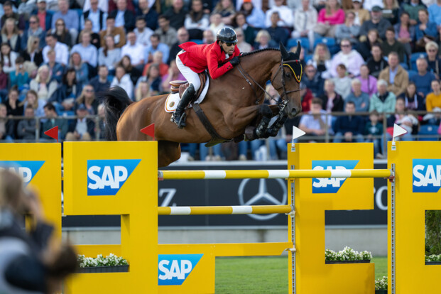 Ijzersterke Abdel Saïd wint overtuigend de Jumping World Cup van Al Ain