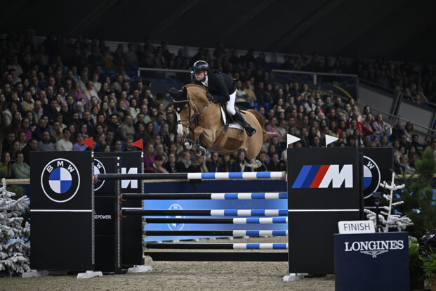 Jérôme Guery op het podium in hoofdrubriek van Oliva