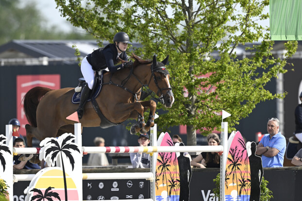 Louise Ameeuw springt de top 10 binnen in Oliva
