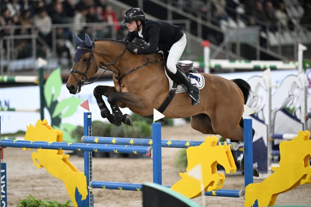 Tim Prouvé laat zich opmerken in sterk bezet Chantilly