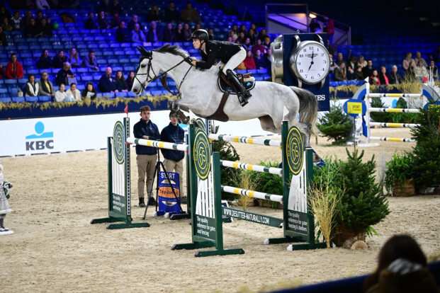 Ochtendwinst voor Thibeau Spits in Kronenberg!