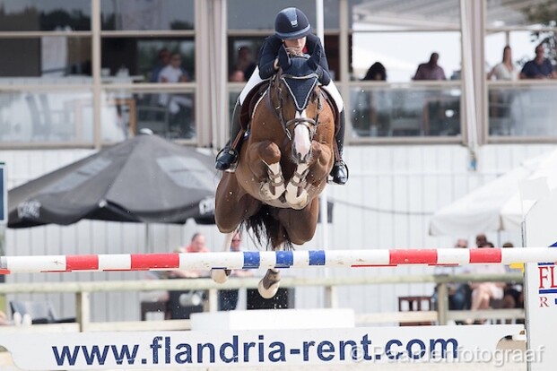 Maartje Verberckmoes wint CSI1* GP Parijs Maartje Verberckmoes wint CSI1* GP Parijs