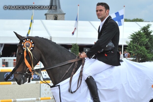 Inbraak bij Kevin Gielen Inbraak bij Kevin Gielen