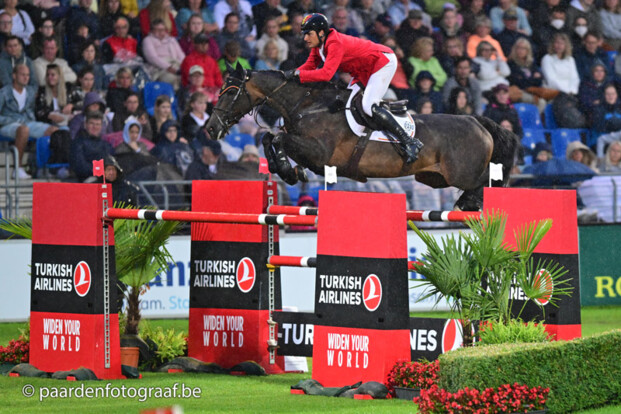 Nicola Philippaerts springt naar podiumplaats in Aken!