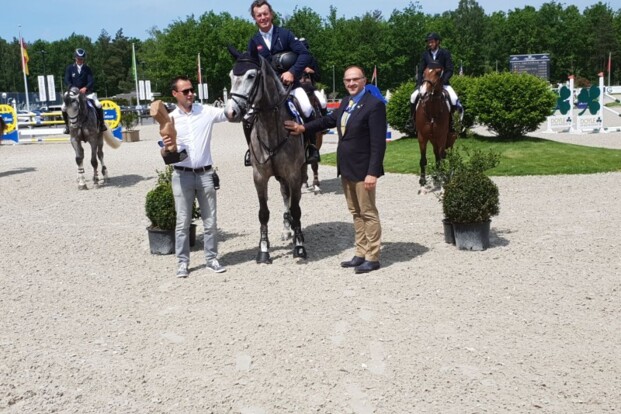 CSIYH1* Opglab.: Hanley wint finale 7j!