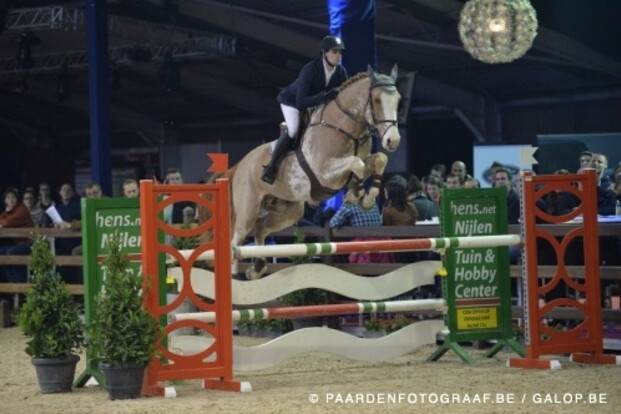 Pavo HC: Cumthago & Jonsaunier op kop