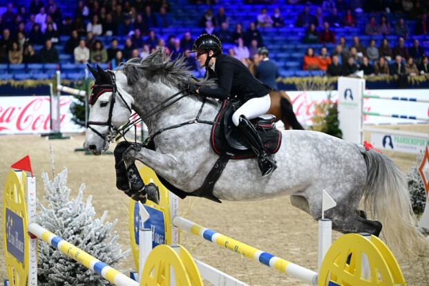 Marie Foulon schittert op het podium in hoofdrubriek van Bonheiden