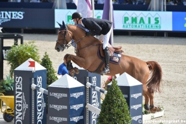 Christian Ahlmann koopt Epleaser vh Heike