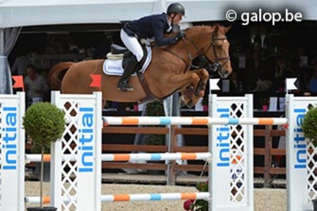 Sven Van Dijck en Vici R tweede in finale CSI** 1m45