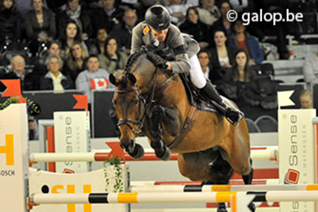 Ludger Beerbaum wint in Parijs