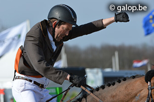 Groentenjumping: Patrik Spits wint eigen GP!