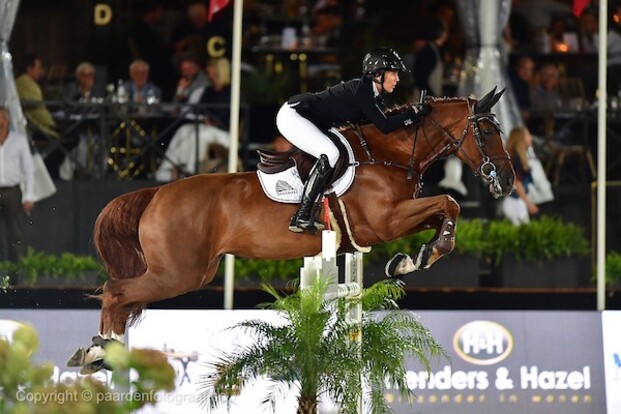 CSI2* Vejer: Gudrun Patteet goed van start!