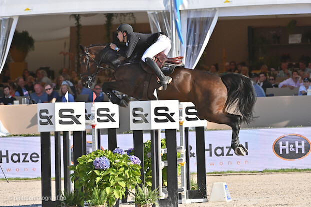 Max Sebrechts vierde in GP Knokke Hippique