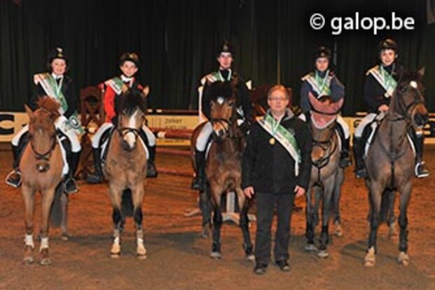 LRV Antwerpen wint interprovincie