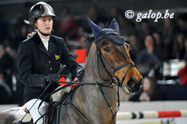 LRV Oost-Vlaanderen: Stefanie De Smedt in Hulsterlo
