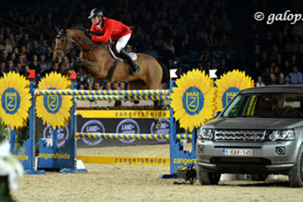 Francois Mathy wint Landrover Masters