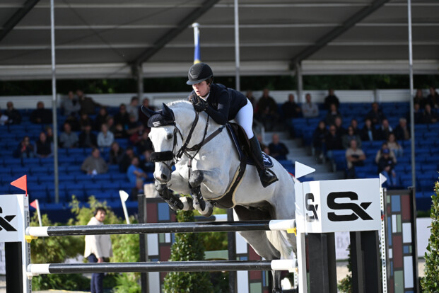 Emilie Conter springt naar zilver in St. Tropez!
