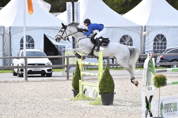 CSI1* Luik: Louise Joassin snelt naar winst!