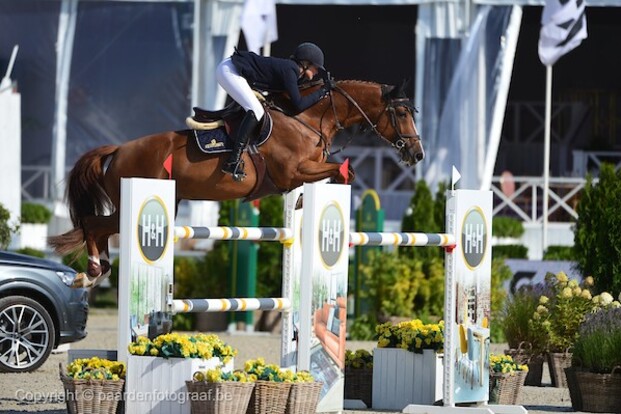 Camille Demolie springt in de prijzen!