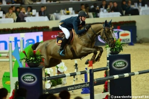 Nicola wint ochtendproef Bordeaux