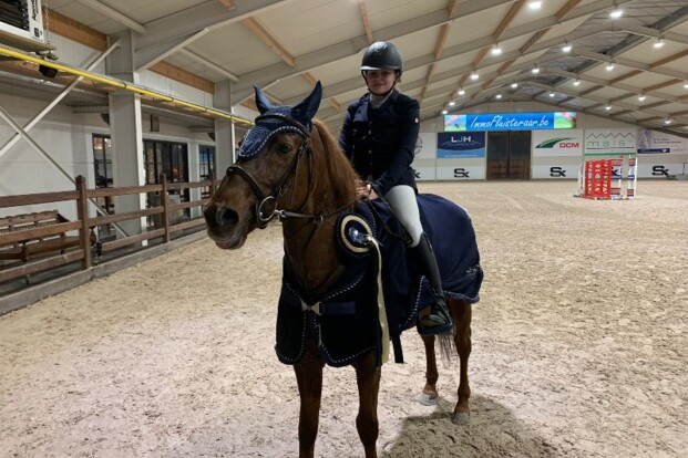 Tesse Geboers wint de Pony-finale 1m00!