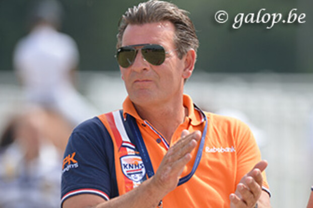 Hartaanval chef d"equipe Nederland Harmsen