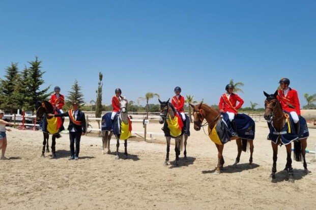 Belgische Juniors gaan meteen aan de leiding Belgische Juniors gaan meteen aan de leiding