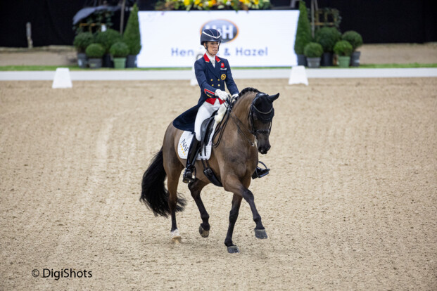 Charlotte Dujardin, Alive and Kicking in Lier