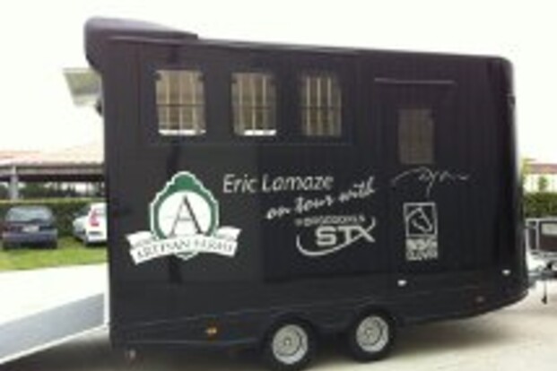3 paards trailer met mobilhome * verkocht *