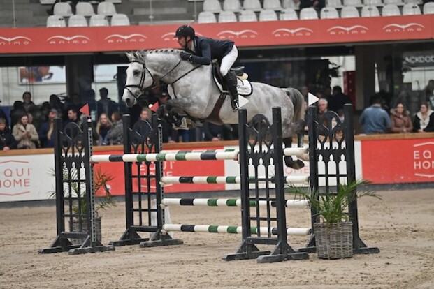 Tom Verduyn wint de vierde manche voor 7j!