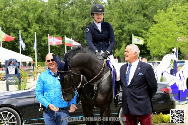 Emilie Conter 3de in CSI2* GP van Opglabbeek
