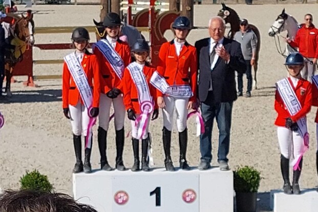 Belgisch Ponyteam haalt goud in Nations Cup!
