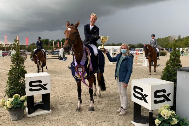 Gilles Thomas klopt Melanie Gelin in Lier!
