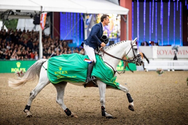 Wathelet wint de CSI5* GP van Windsor!