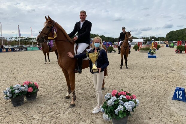 Jérome Hennau wint de troosting voor 5j!