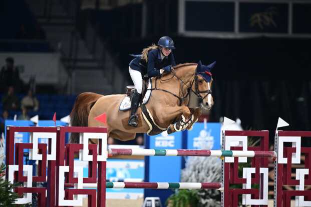 Evelyne Putters wint de Small GP van Wuustwezel