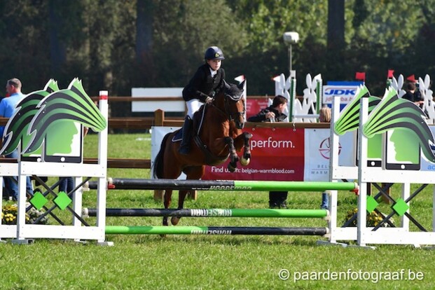 JM17: Laura Marissen wint de 80cm ponyfinale