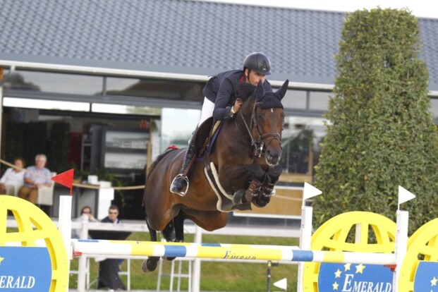 Leopold van Asten glansrijk naar winst in GP