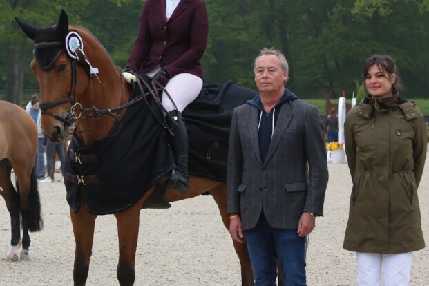 Charlotte Philippe scoort overwinning in Compiègne