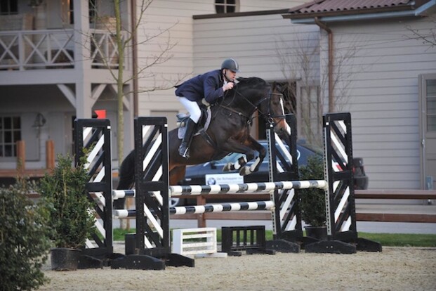 CSI1* Parijs: Chloe van Hove in topvorm!