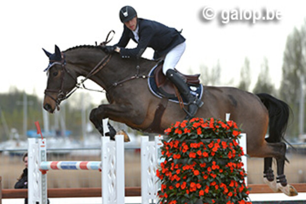 Belgische suprematie in Budapest: Pieter Devos wint GP, Gregory Wathelet tweede