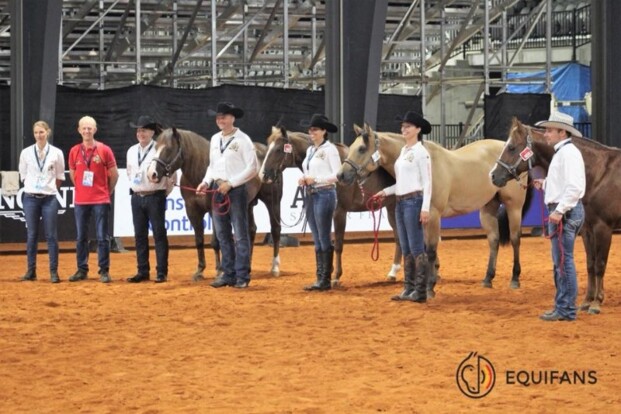 Hattrick zilver voor Belgisch reining team