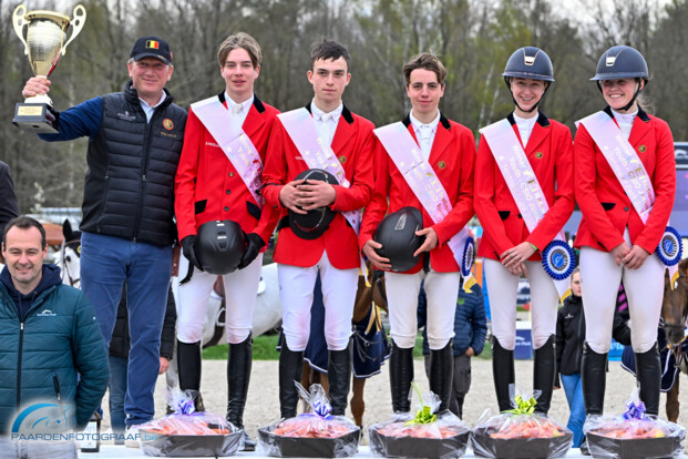 Belgische Junioren winnen op indrukwekkende wijze de Nations Cup van Opglabbeek! Belgische Junioren winnen op indrukwekkende wijze de Nations Cup van Opglabbeek!