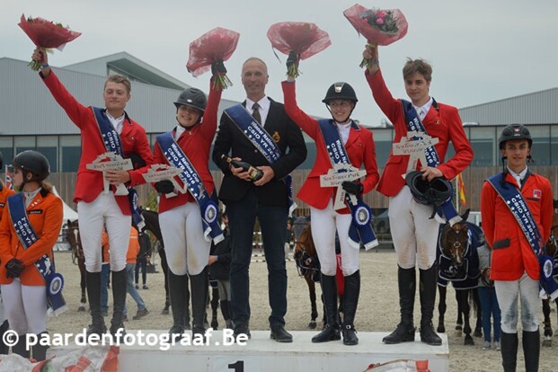 Ook Young Riders winnen landenprijs Sentower Ook Young Riders winnen landenprijs Sentower