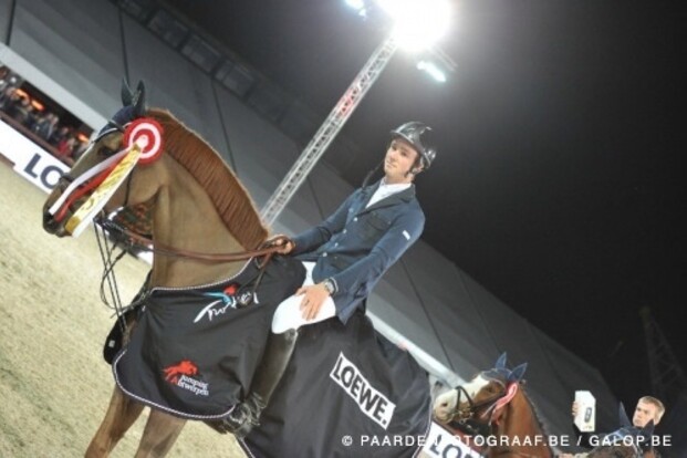 Van Paesschen outstanding in Hulsterlo